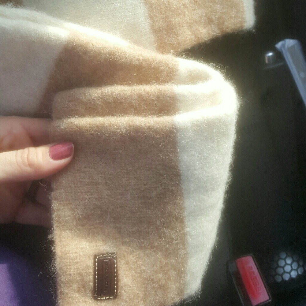 Coach scarf